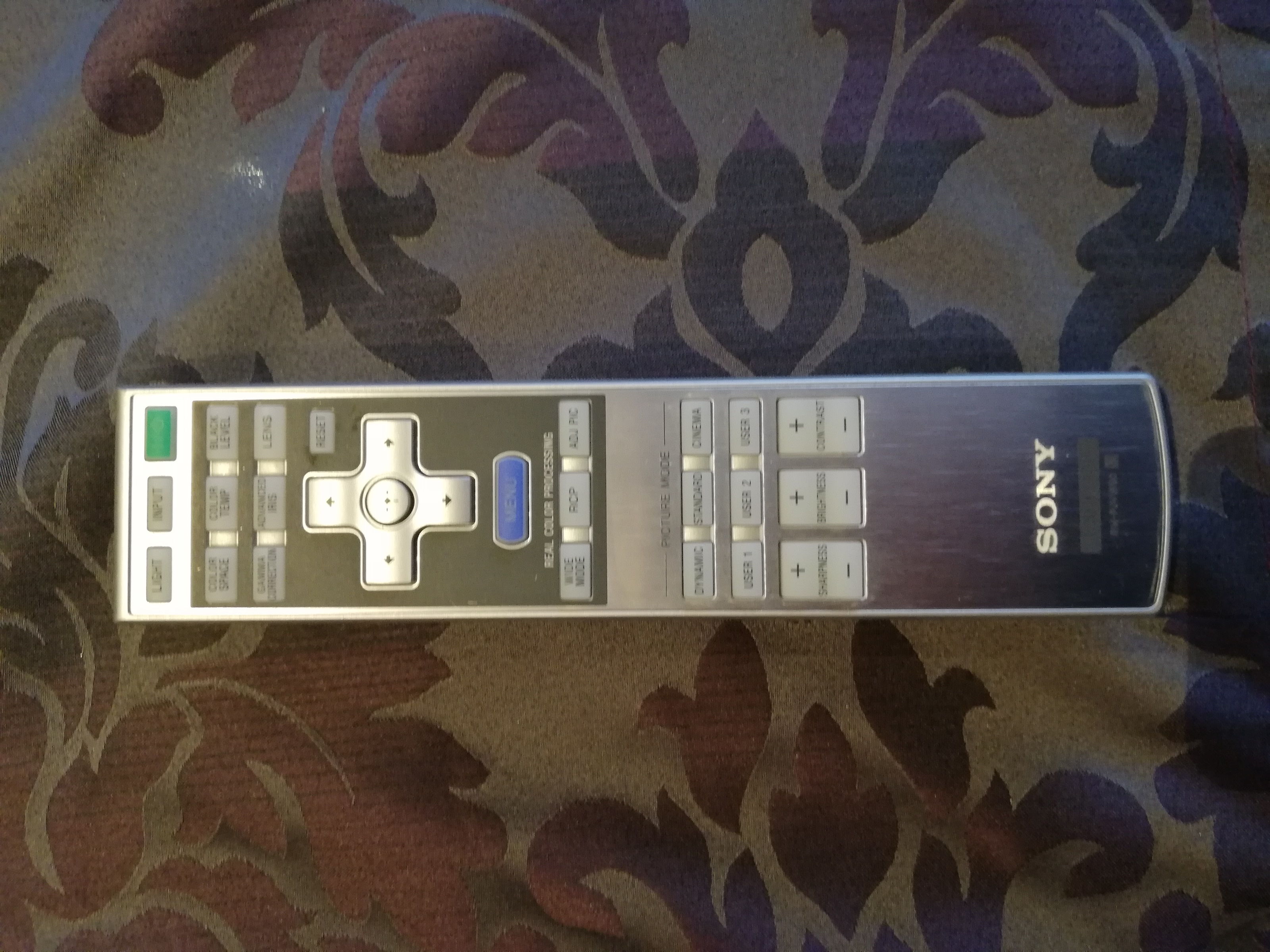 Sony tav.jpg
