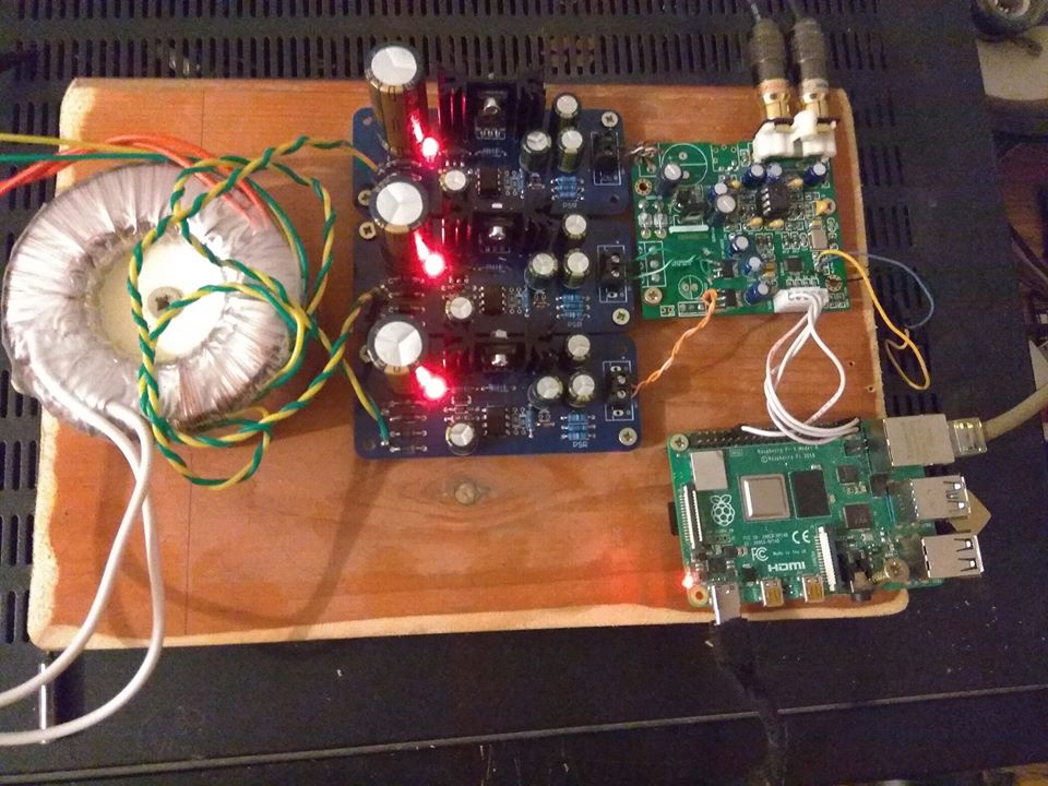 es9018k2m.jpg