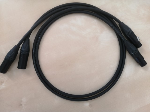 Klotz SQ422Y (Kicsi).jpg