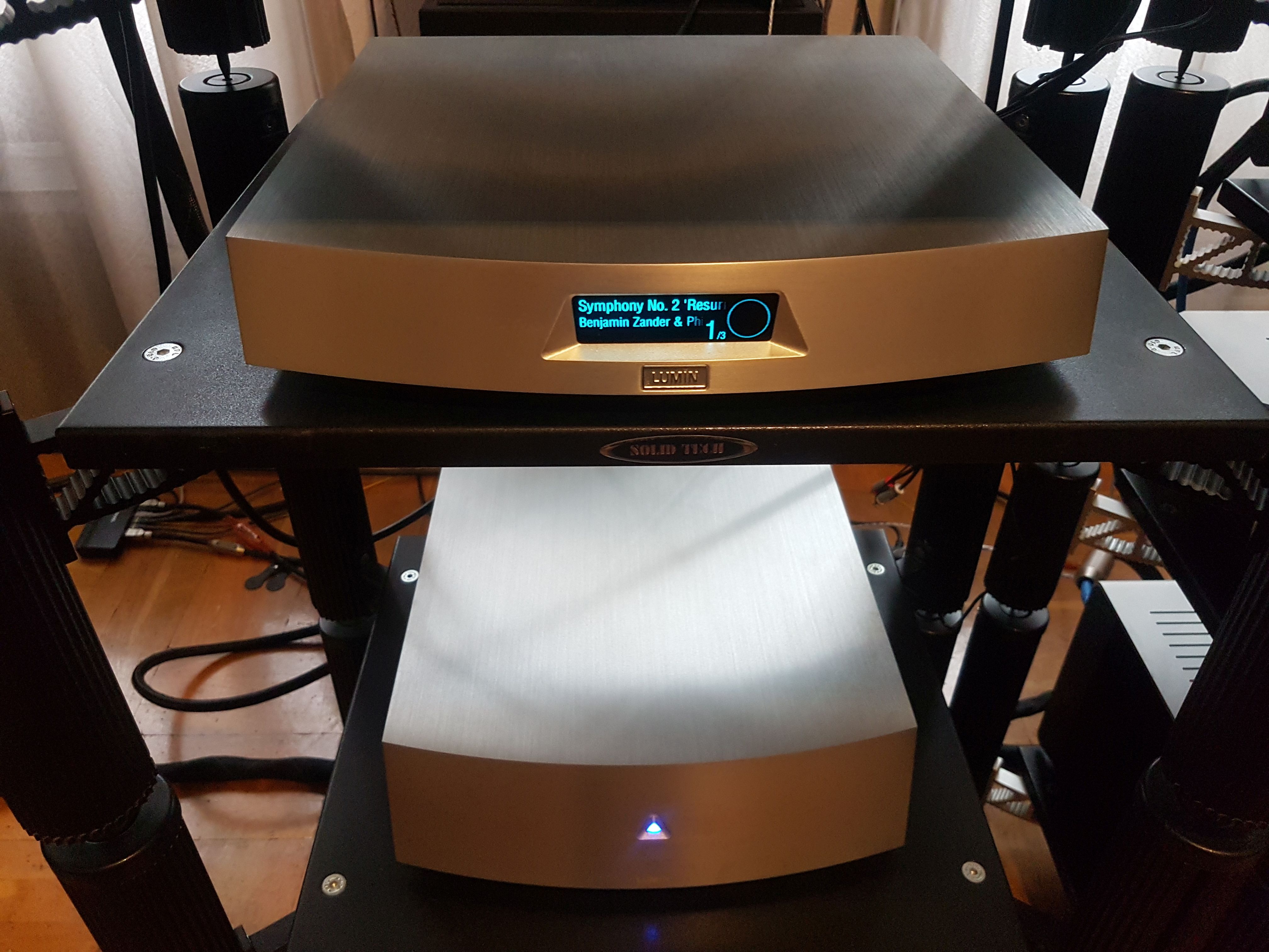 Lumin X1 Lumin AMP.jpg