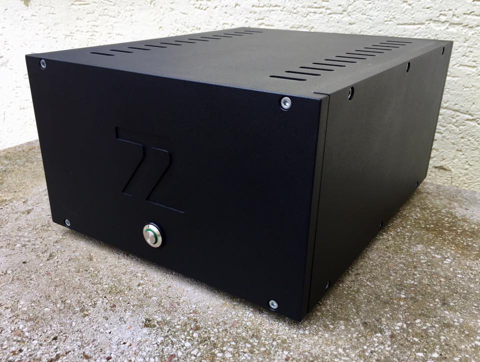 V4 72a ujabb front.jpeg