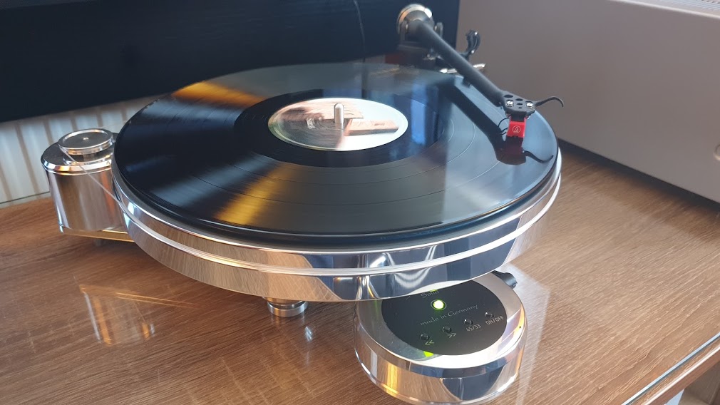 Acoustic-Solid-110-metal-analog-lemezjatszo-1.jpg