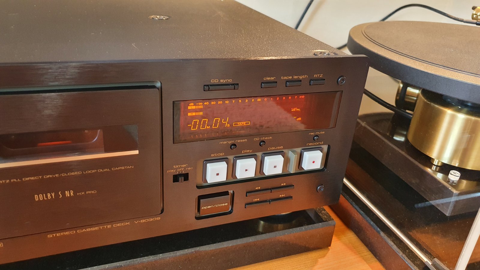8030s jobb.jpg