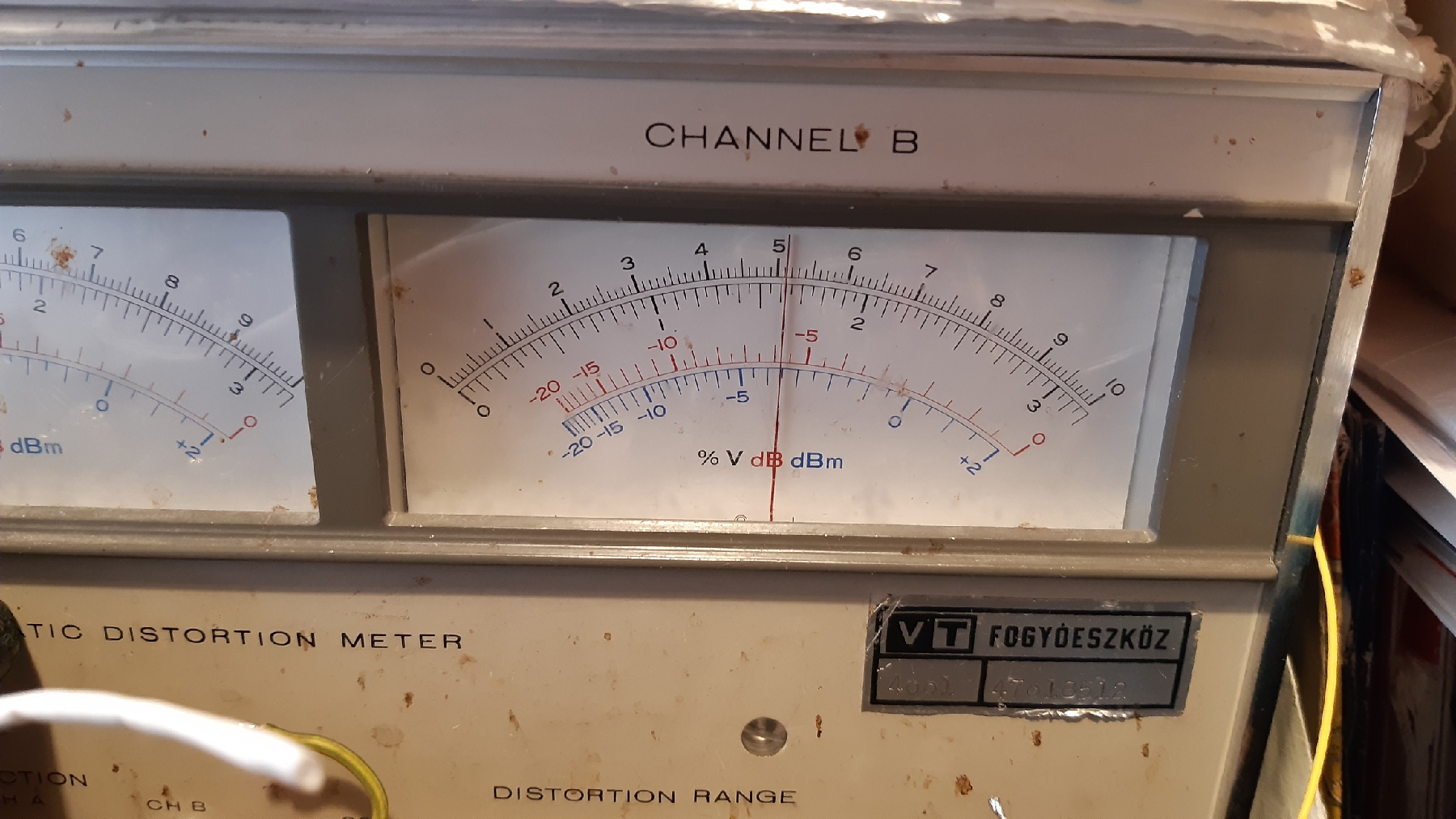 Philips_CD100_1kHz_THD_no_global_NFB_.jpg