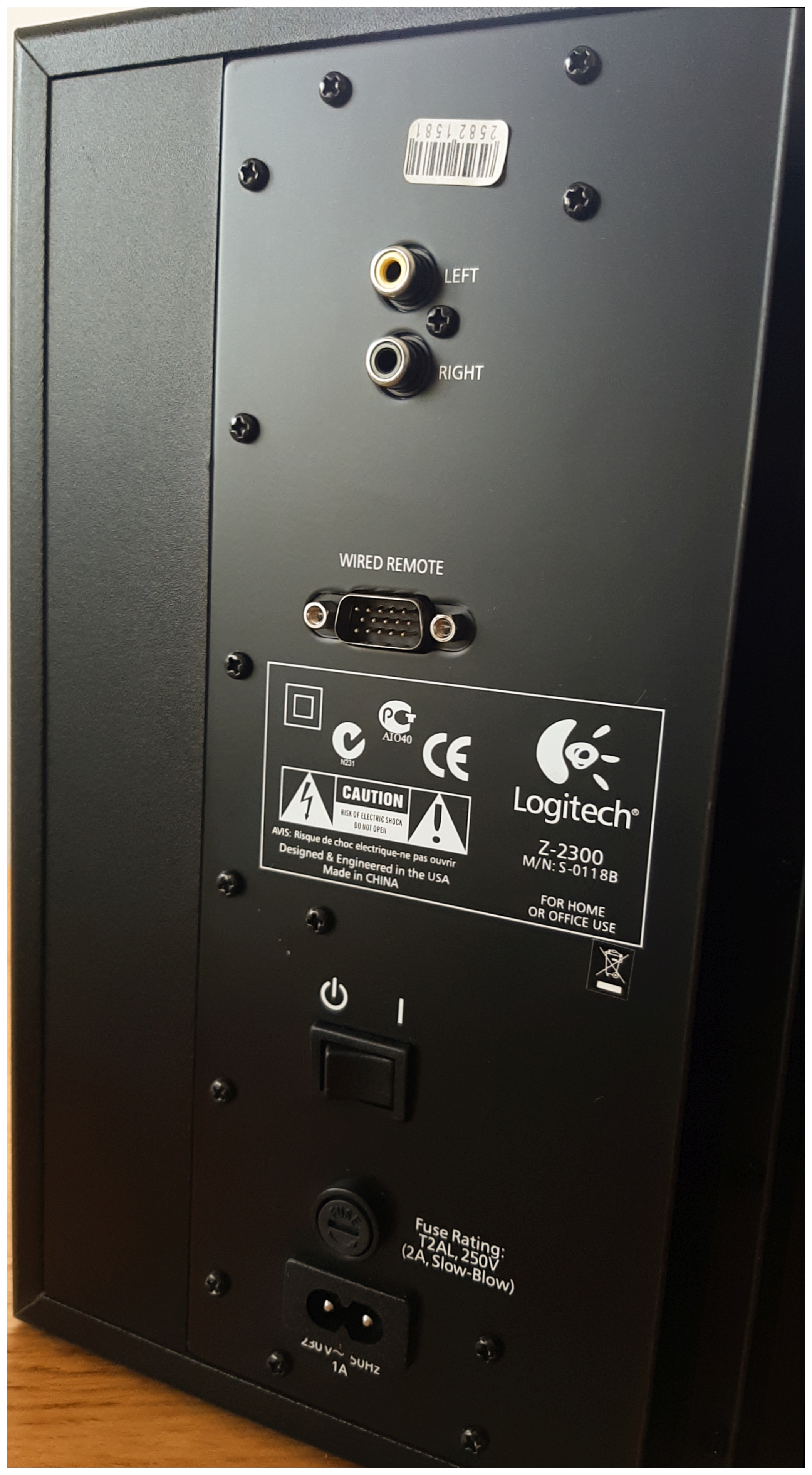Logitech Z-2300 2pont1-es vezetékes hangsugárzó rendszer 3.jpg
