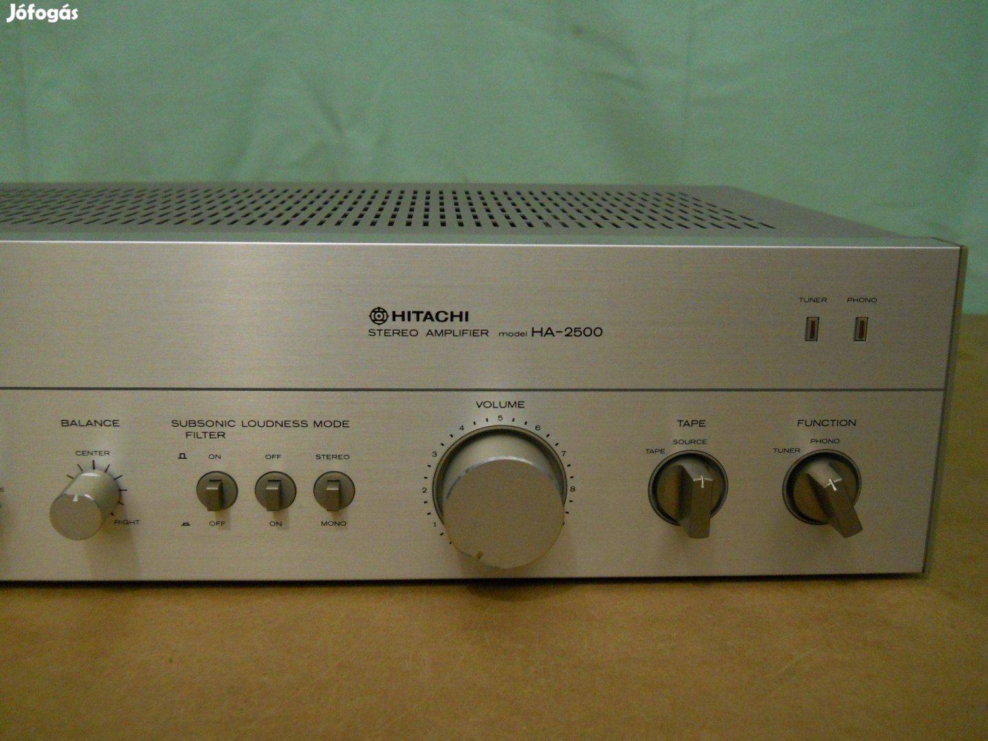Hitachi_HA_2500__170W_4_16_ohm_4_hangfalas_sztereo_erosito_664442256697680.jpg