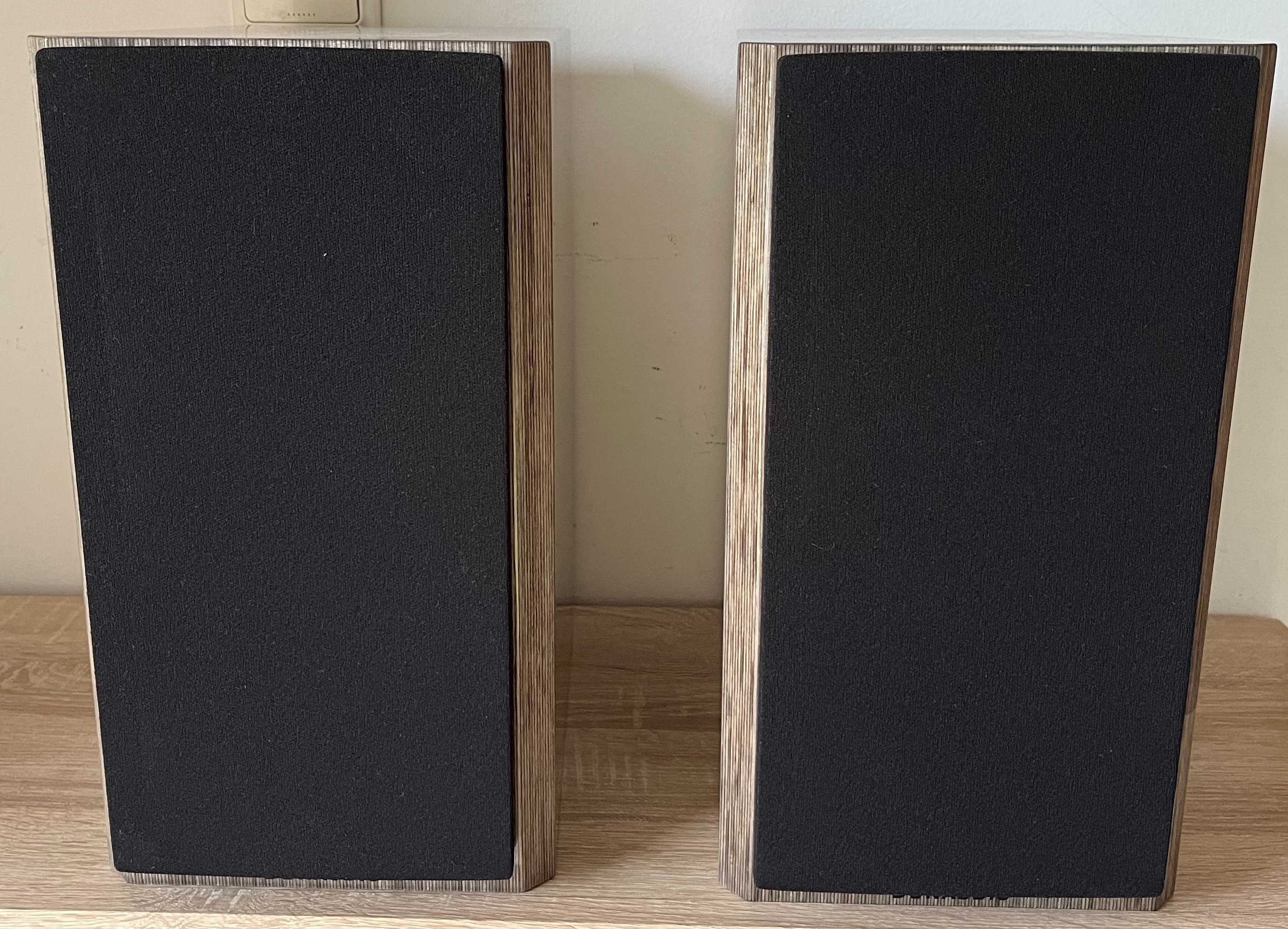 Dynaudio_SP40_01.jpeg