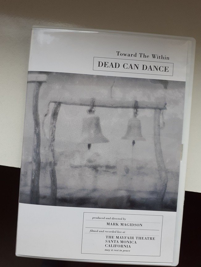 dead-can-dance-toward-the-within-dvd-9f3c_1_big.jpg