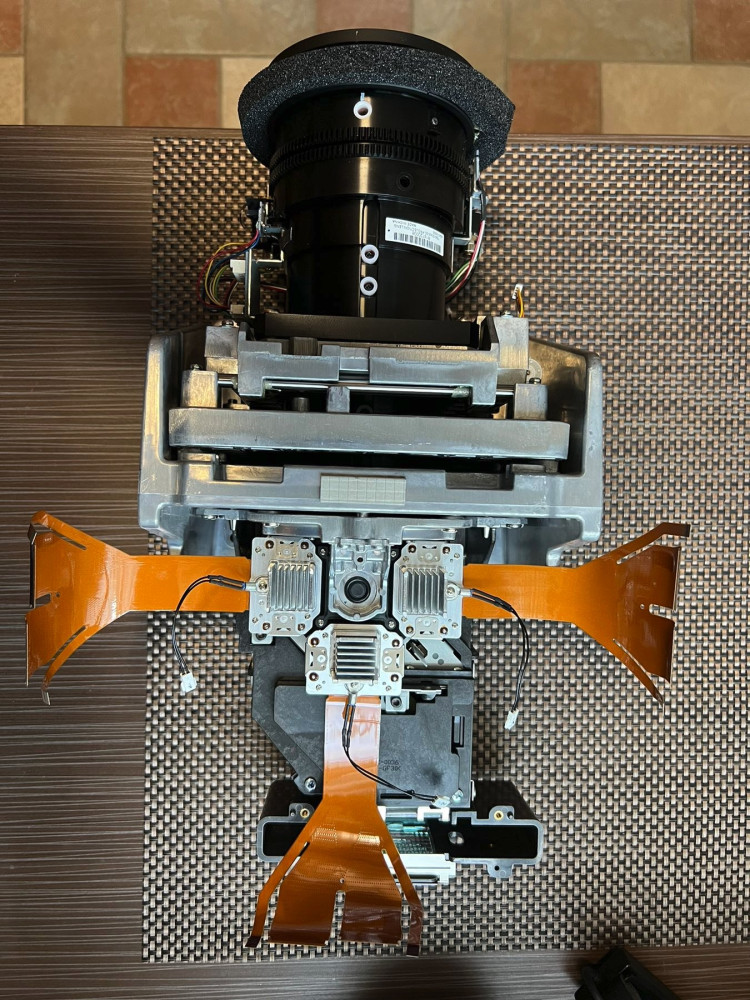 fényút optikai blokk.jpg (612.25 KiB) Megtekintve 3193 alkalommal cy