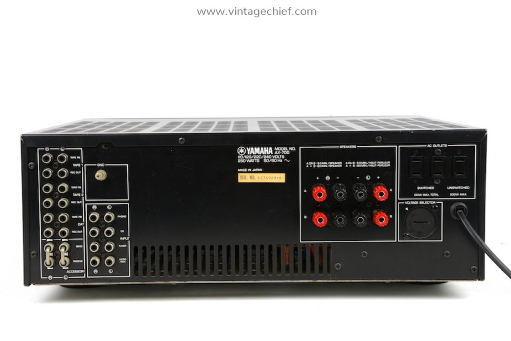Yamaha AX-700 250W.jpeg