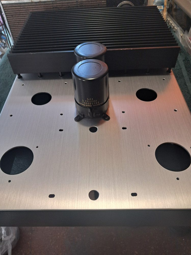 Unity Coupled V-FET SE front.jpg