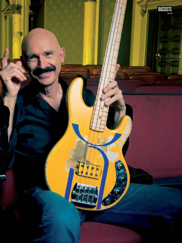 Tony-Levin-Yellow-King-Crimson-bass.jpg