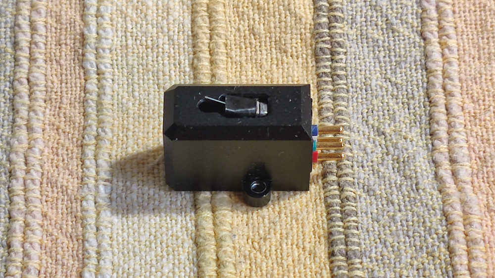 Hangszedő hanyatt.jpg