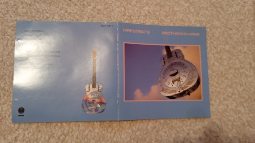 brothers ín arms1.jpg