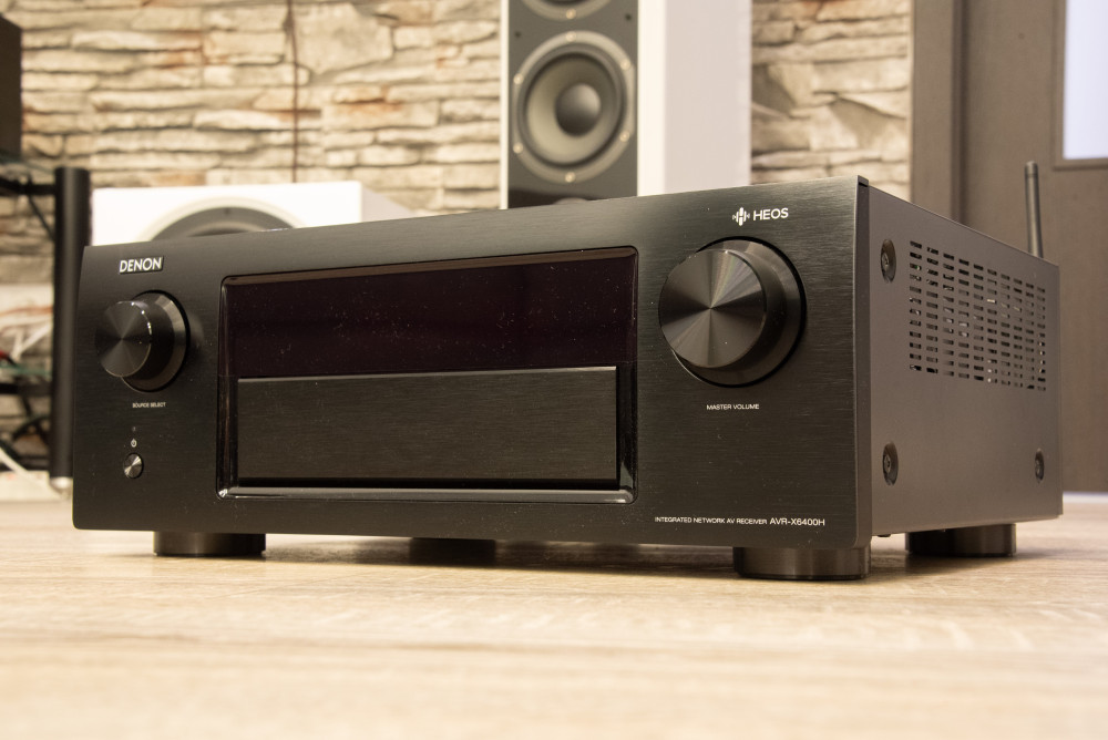 Denon AVR-X6400H fekete (1) 006-3.jpg