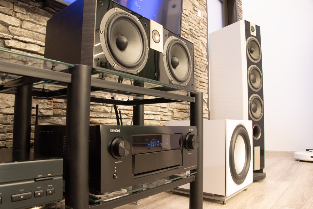 Denon AVR-X6400H fekete (1) 019-8.jpg