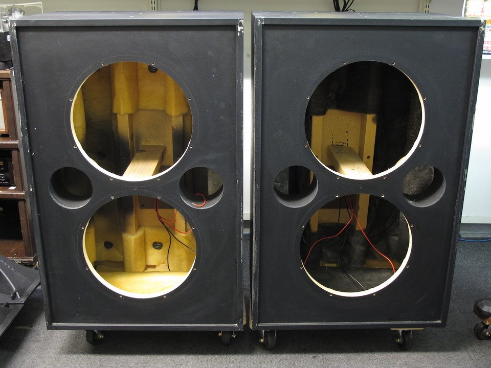 jbl4648A.jpg