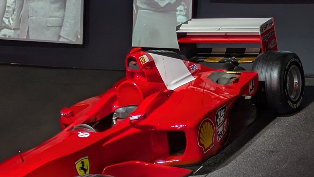 Ferrari f1 reklám.jpg