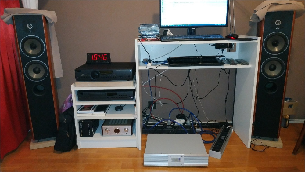 Arcam Alpha10-Arcam Alpha CD8-Marantz HD-DAC1-JmLaqb Cobalt 816_Isotek Aquarius.jpg