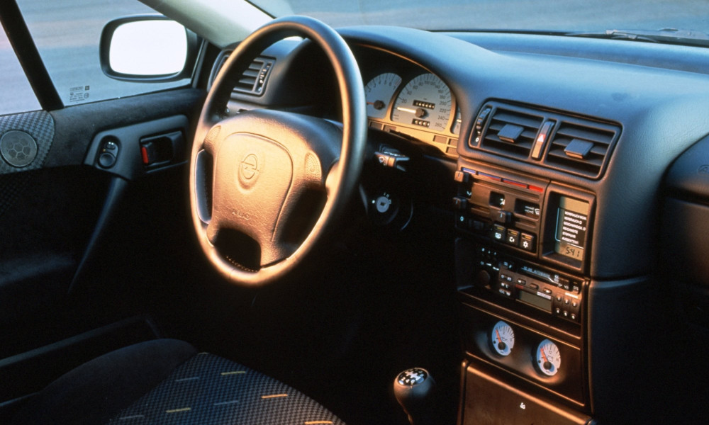 opel_calibra_dtm_edition_7.jpeg