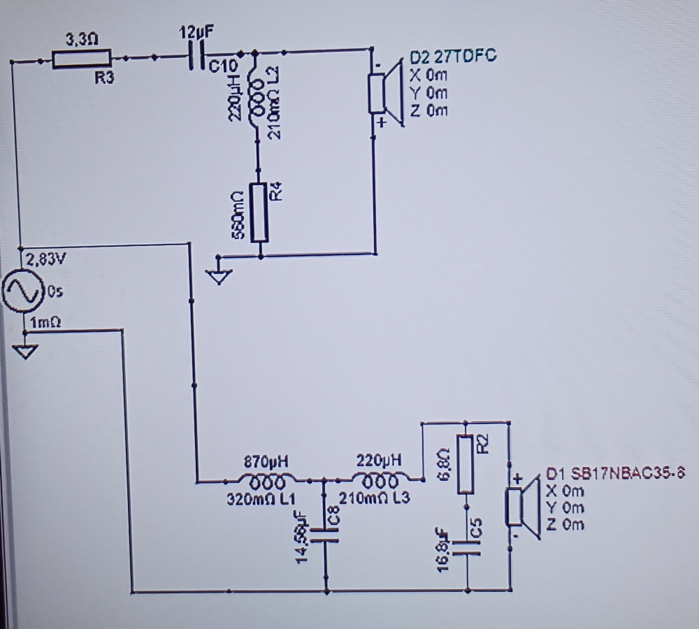 Jelenlegi váltó: a zobelben a 16,8 uF egy 10 és egy 6,8 uF kondi összegzése, jobb helyette egy 18as. A 14,56 uF kondi a remix, jó helyette egy 15-16uF is, itt van egy bypass, illetve a magasnál a 12uFos mellett.