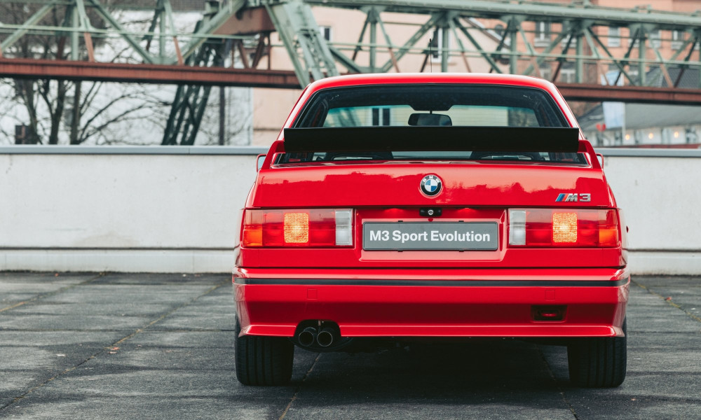 1990-BMW-M3-Sport-Evolution1336421_.jpg