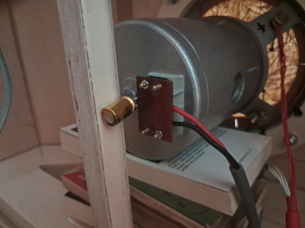 Rullit Super Aero 9 FC bypass capacitor left.jpg