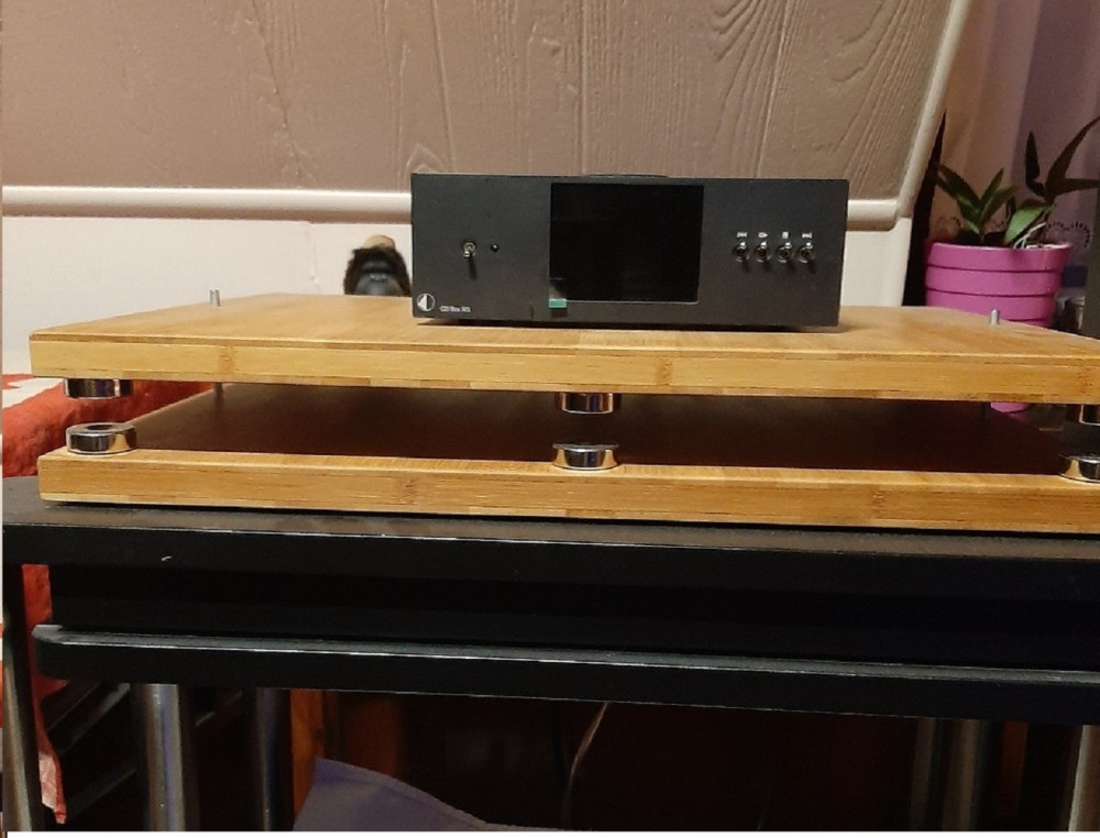 Mágneses asztal 4.jpg