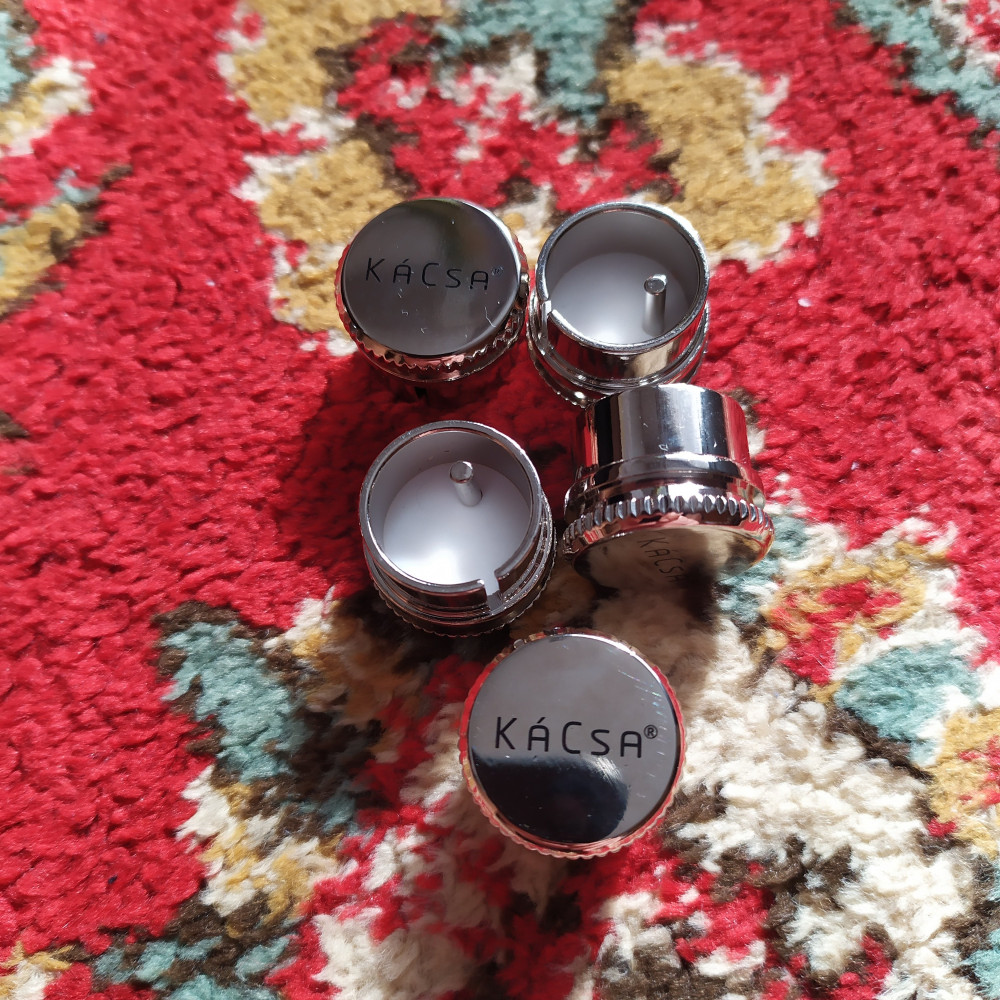 Kácsa KC-XLRF-cap zajzáró kupak