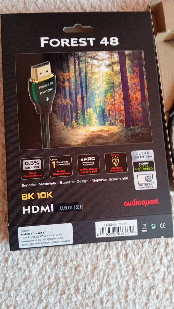 Audioquest Forest 48 doboz.jpg