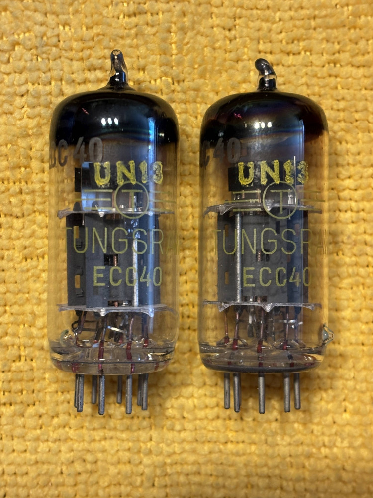Tungsram_ECC40_02.jpg