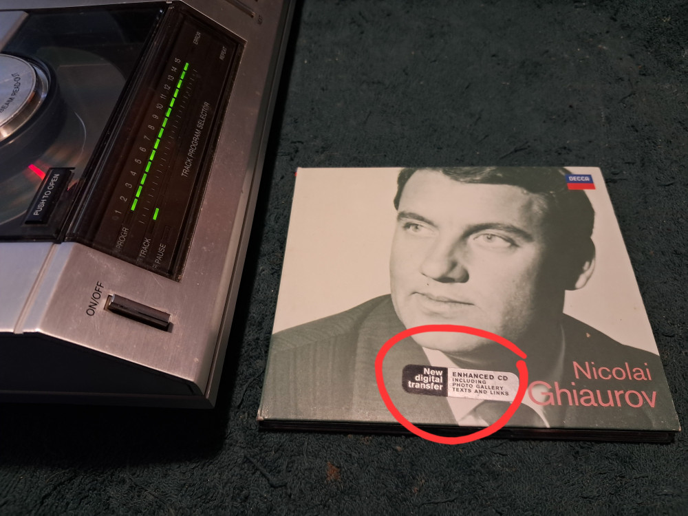 Philips CD100 player & Enhanced CD.jpg
